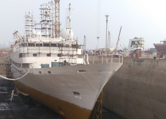 Seamless Maritime Satellite Communication - SatHarbor